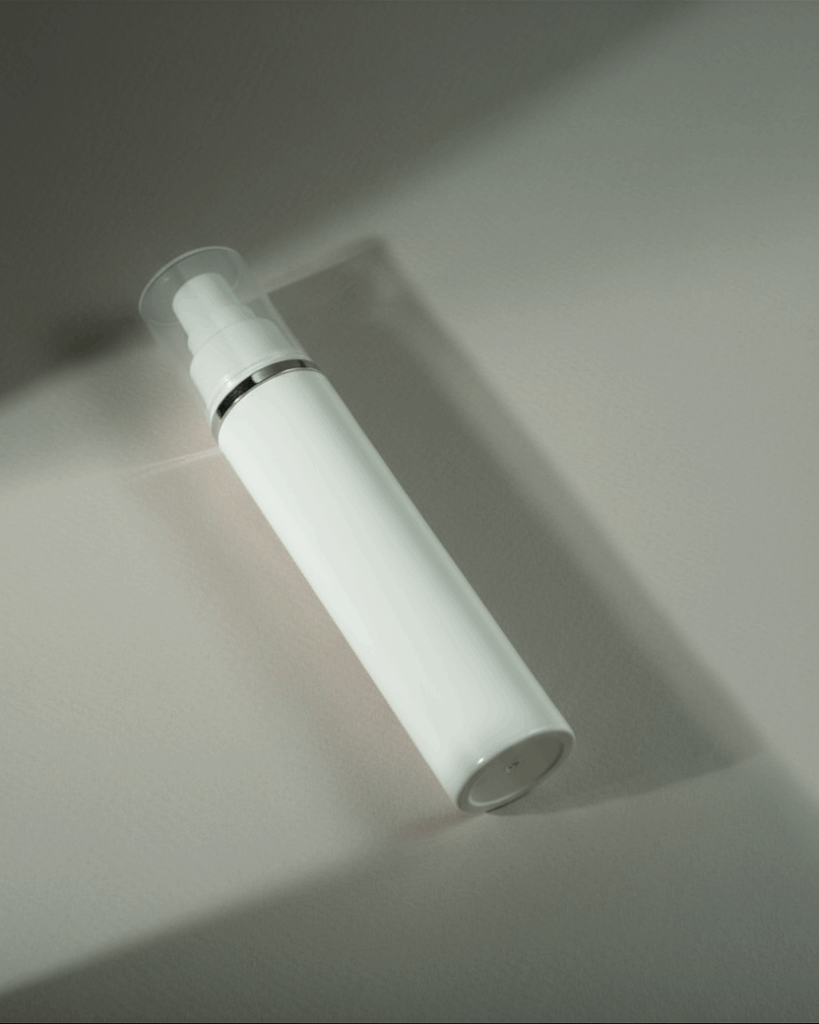 dry shampoo spray can